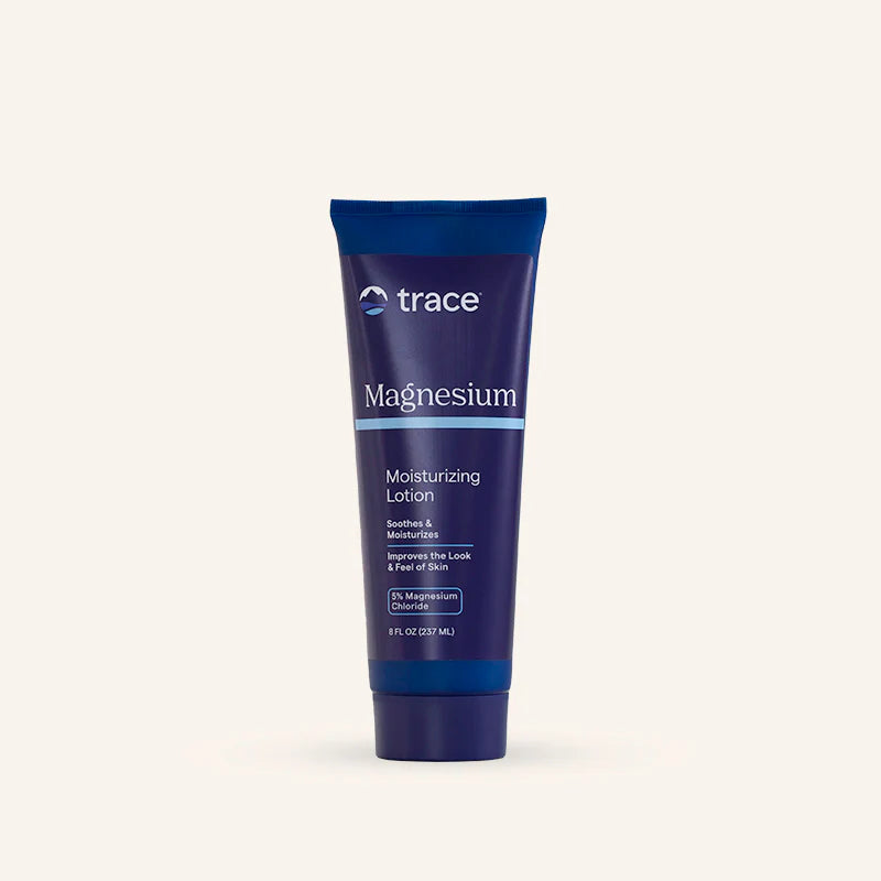 trace minerals magnio losjono pakuotė šviesiame fone